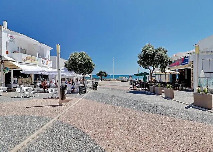 1 By Homing Apartament *